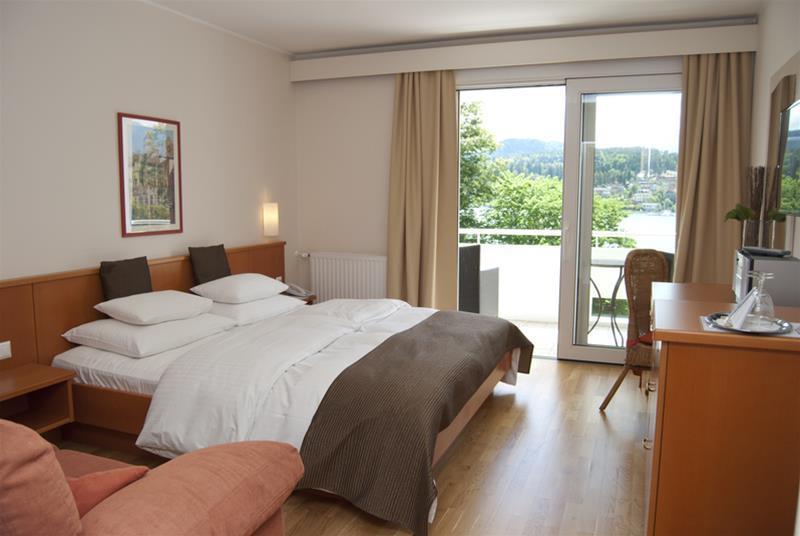 Seehotel Europa Velden am Woerthersee Exterior photo